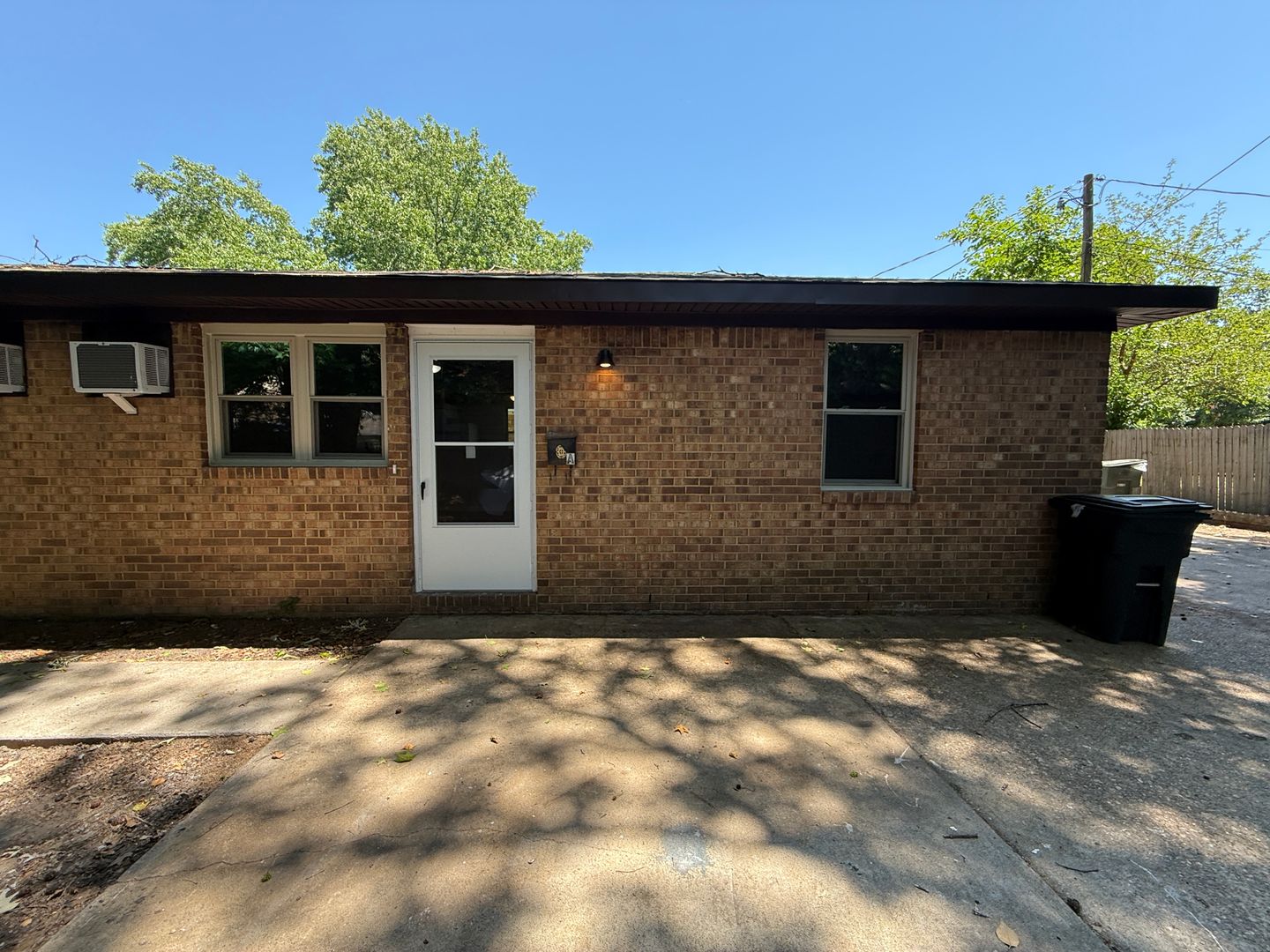 Norfolk Multiplex: 1350 Picadilly Street Apt. B