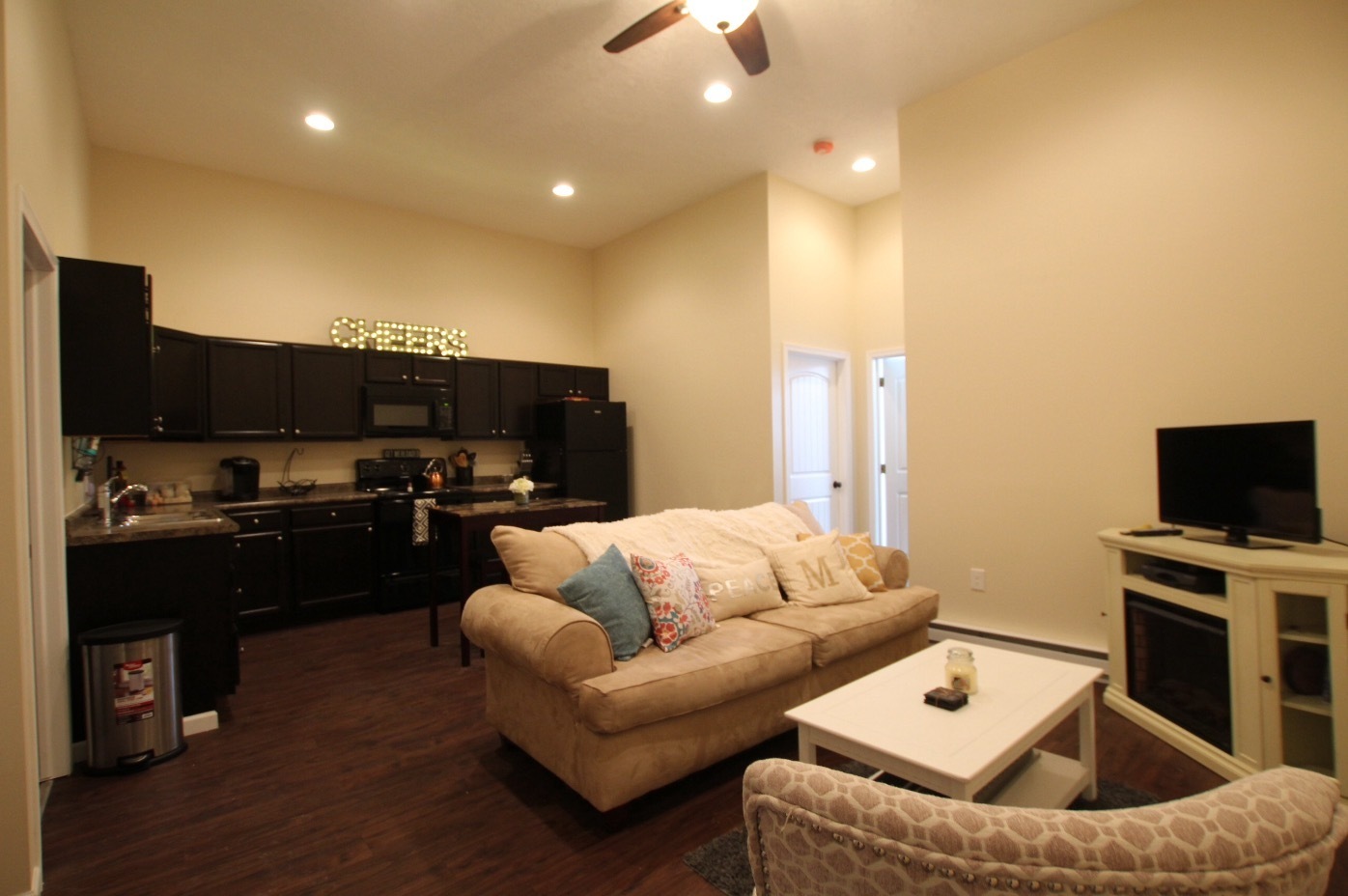 Carthage House: 255 State St., Apt.A