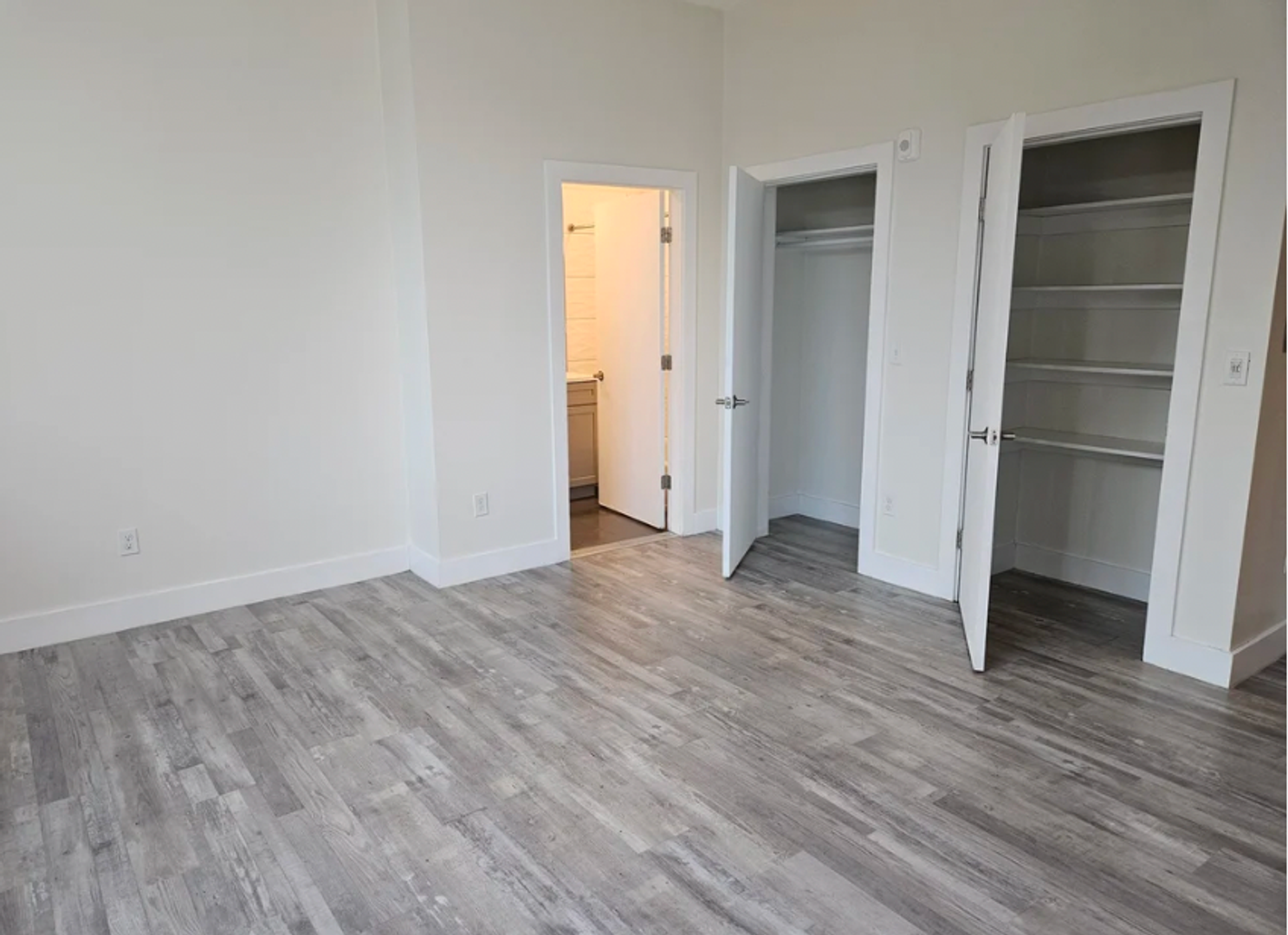 1463 Dorchester Ave 3 of 4