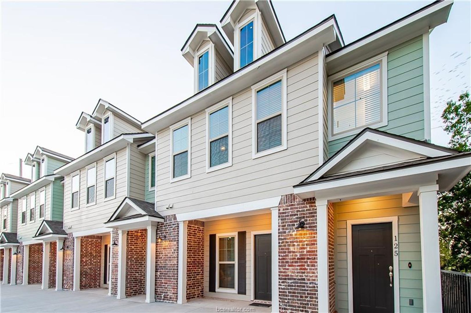 Bryan Townhome: 3109 Green Street