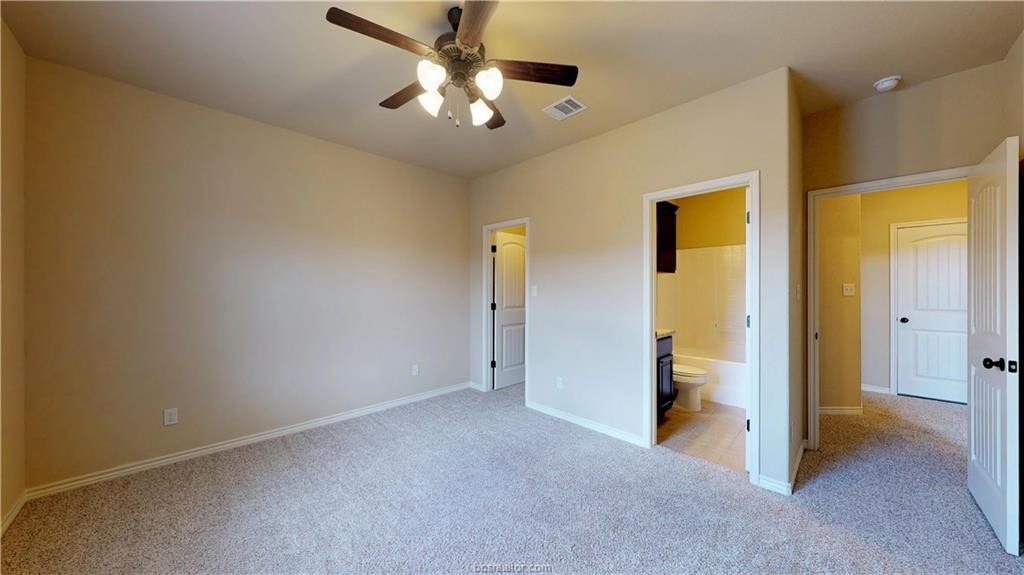 College Station Townhome: 136 Knox Drive