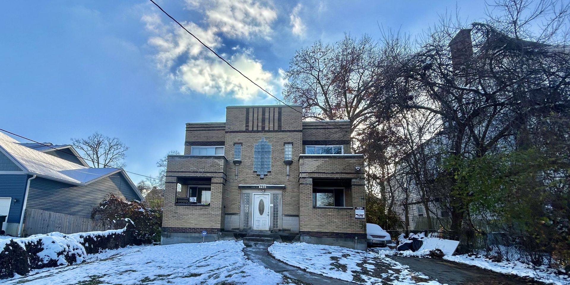 Cincinnati Apartment: 783 N Fred Shuttlesworth Cir