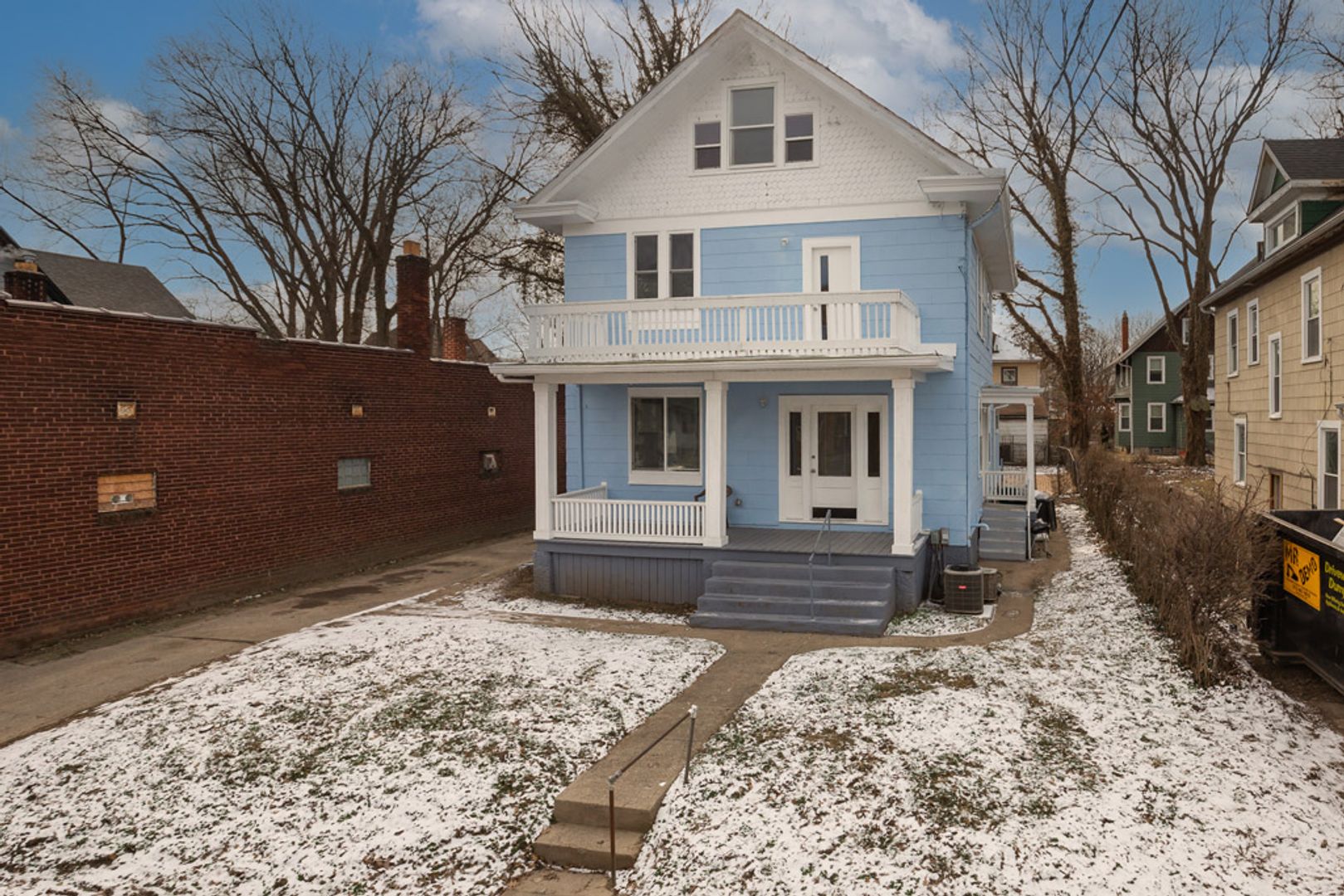 Cincinnati Apartment: 1221 California Ave - 2