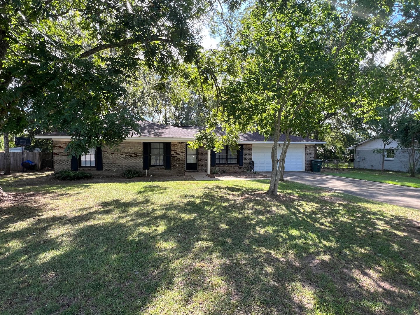 Enterprise House: 201 Biscayne Drive