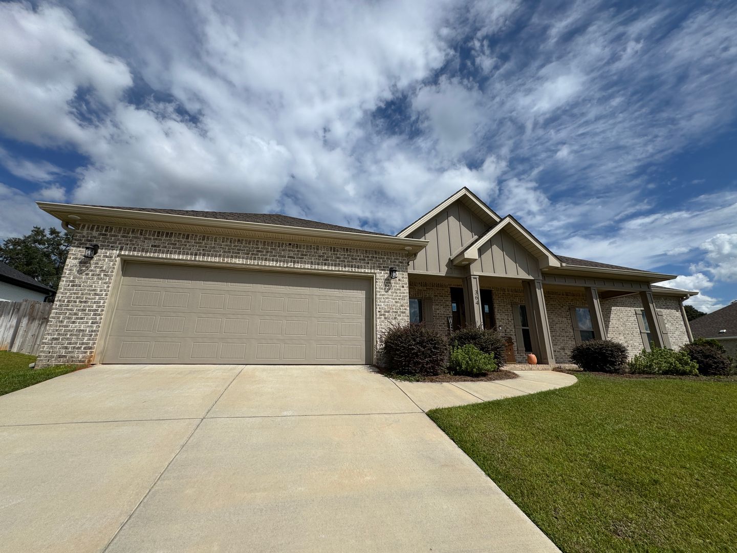 Enterprise House: 364 Lakes Drive