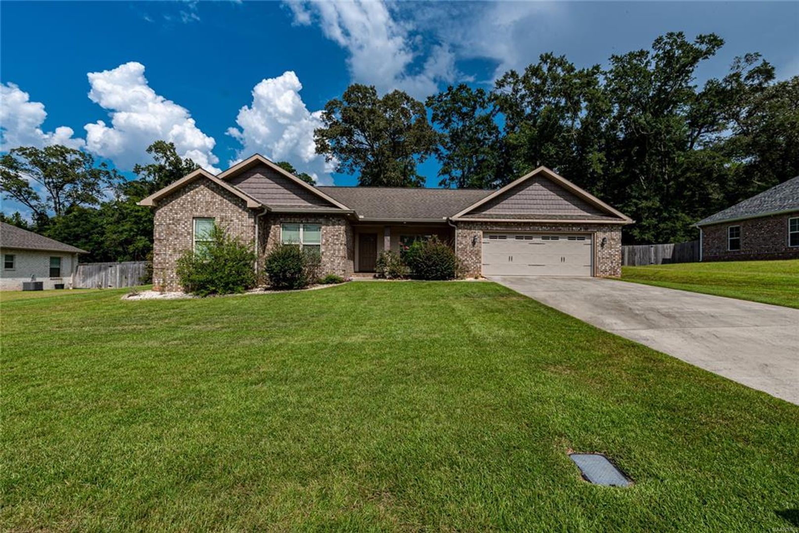 Enterprise House: 216 Clearview Drive