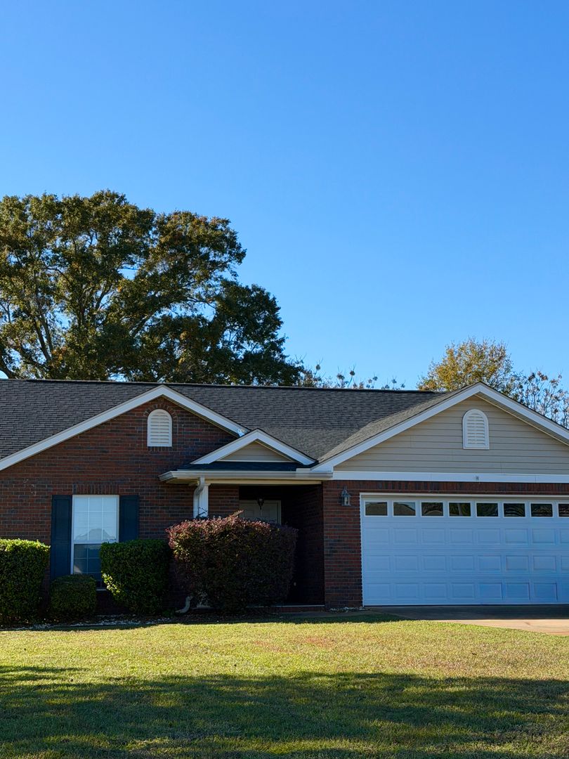 Enterprise House: 44 County Road 740