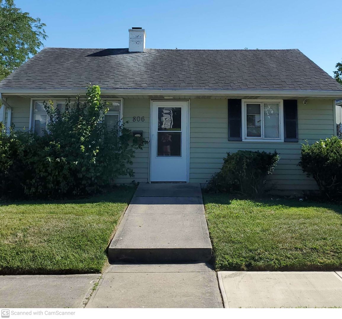 Miamisburg House: 806 Buckeye St