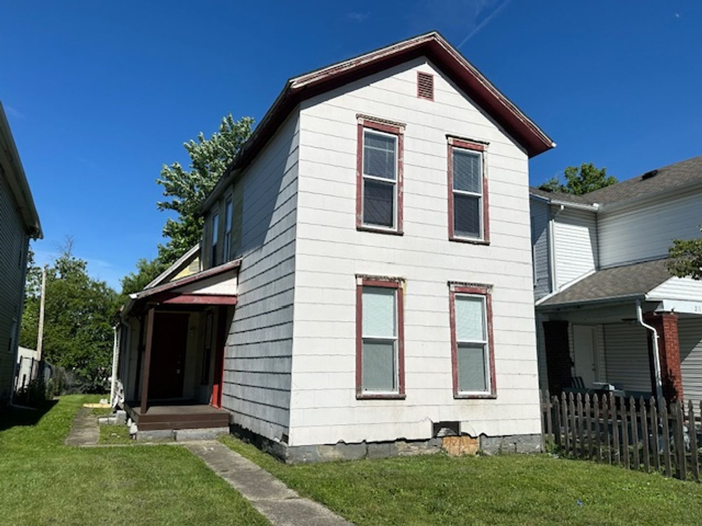 Dayton House: 217 Fillmore St