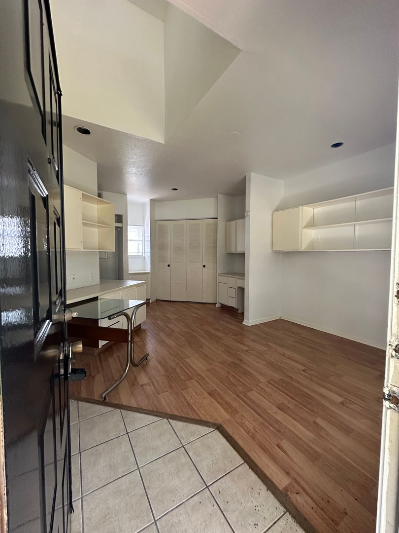 TMC CONDOS LLC 3 of 12