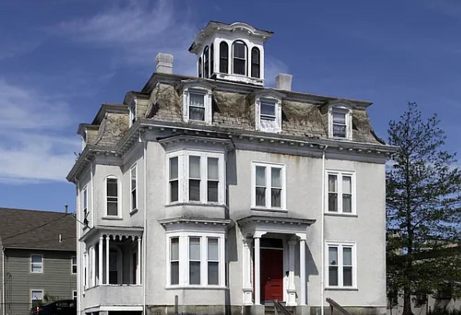 Providence Apartment: 865 Eddy Street