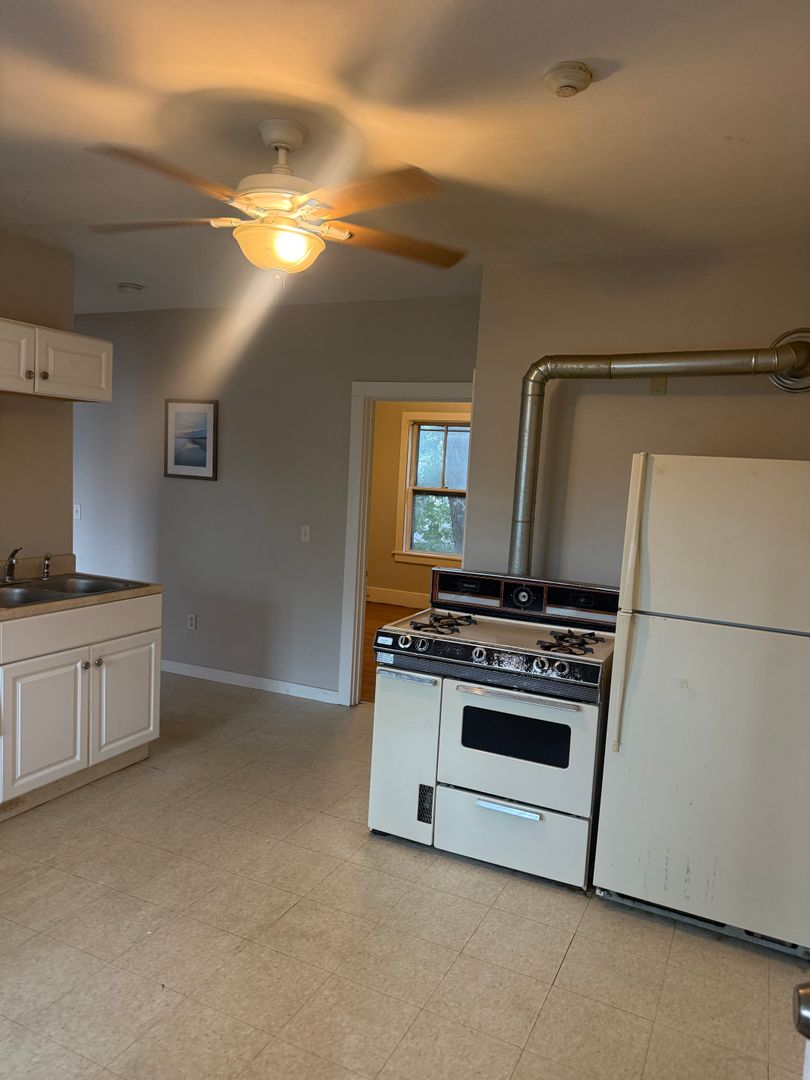 Woonsocket Apartment: 448 Cumberland Hill Road