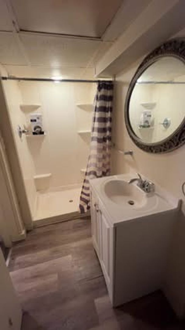 New London Apartment: 14 Park Street