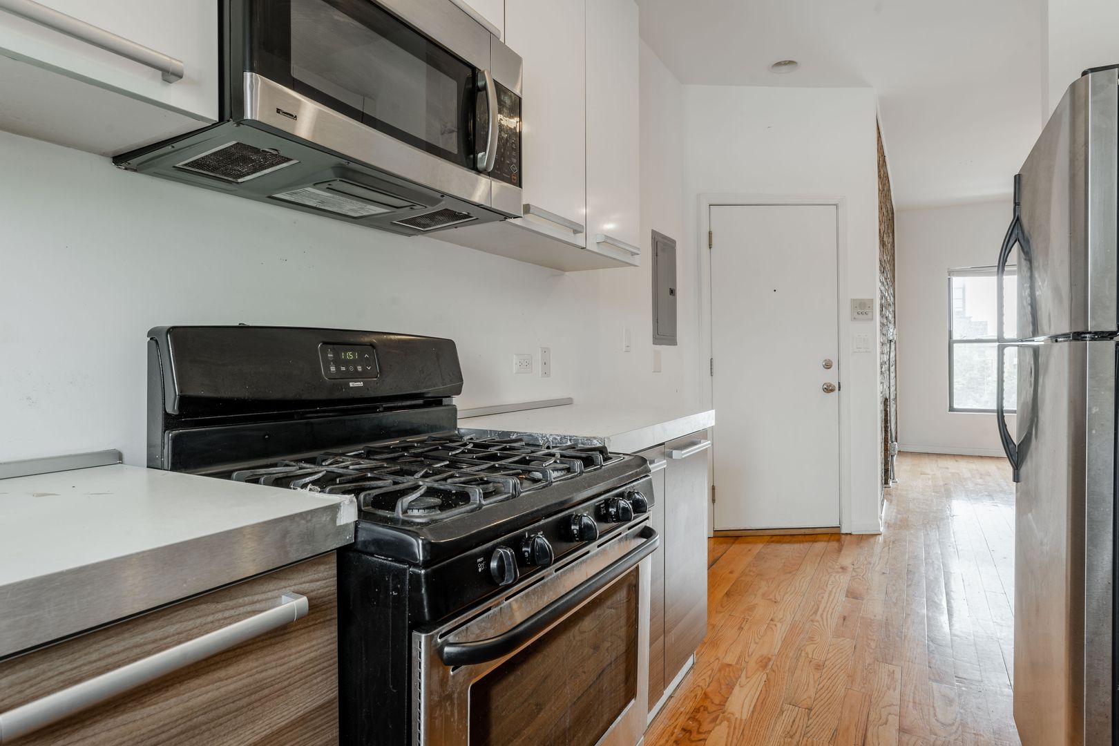 Chicago Apartment: 1210 W. Foster Ave.