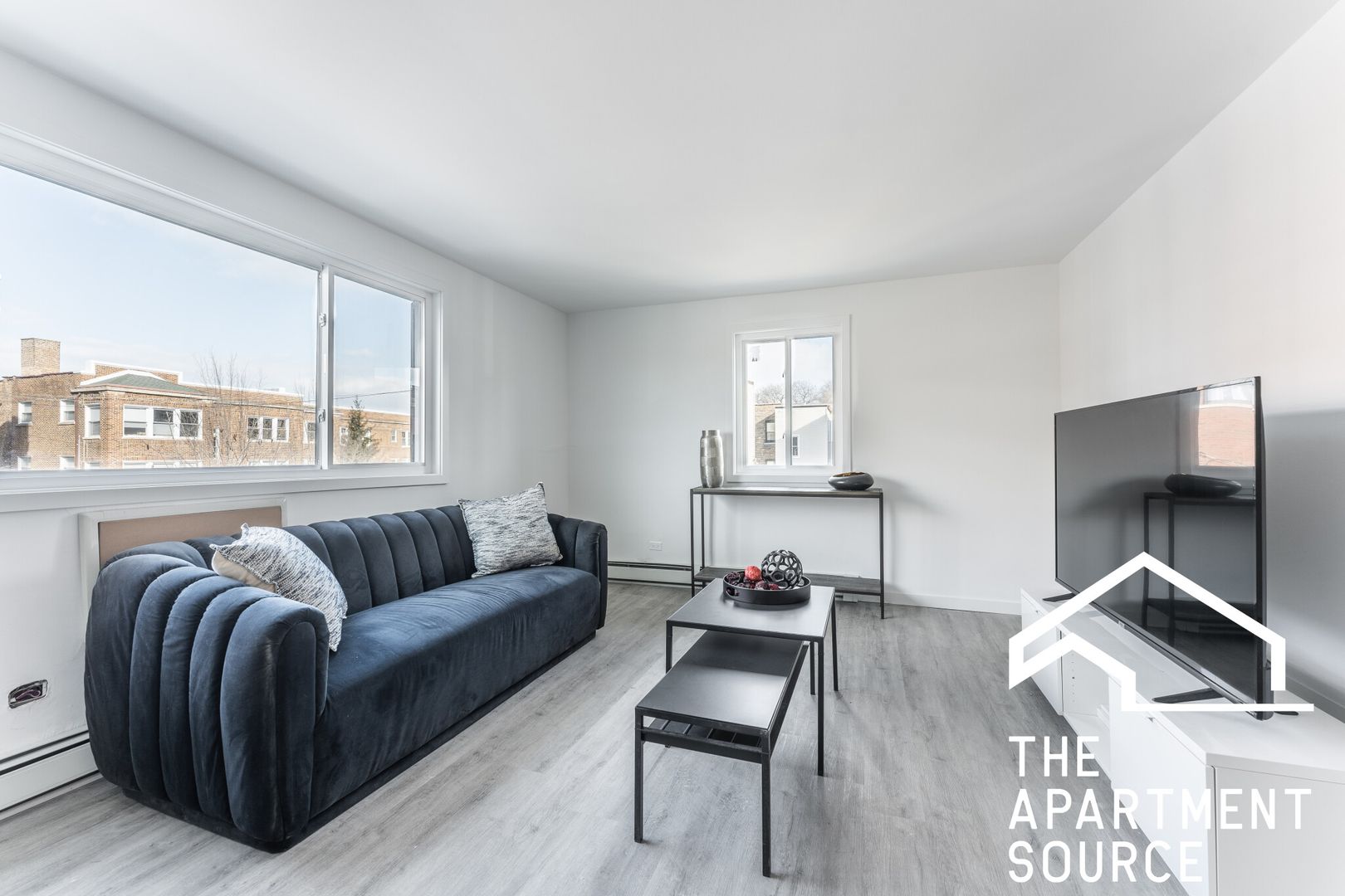 Chicago Apartment: 7621 N. Sheridan Rd.  - 2K