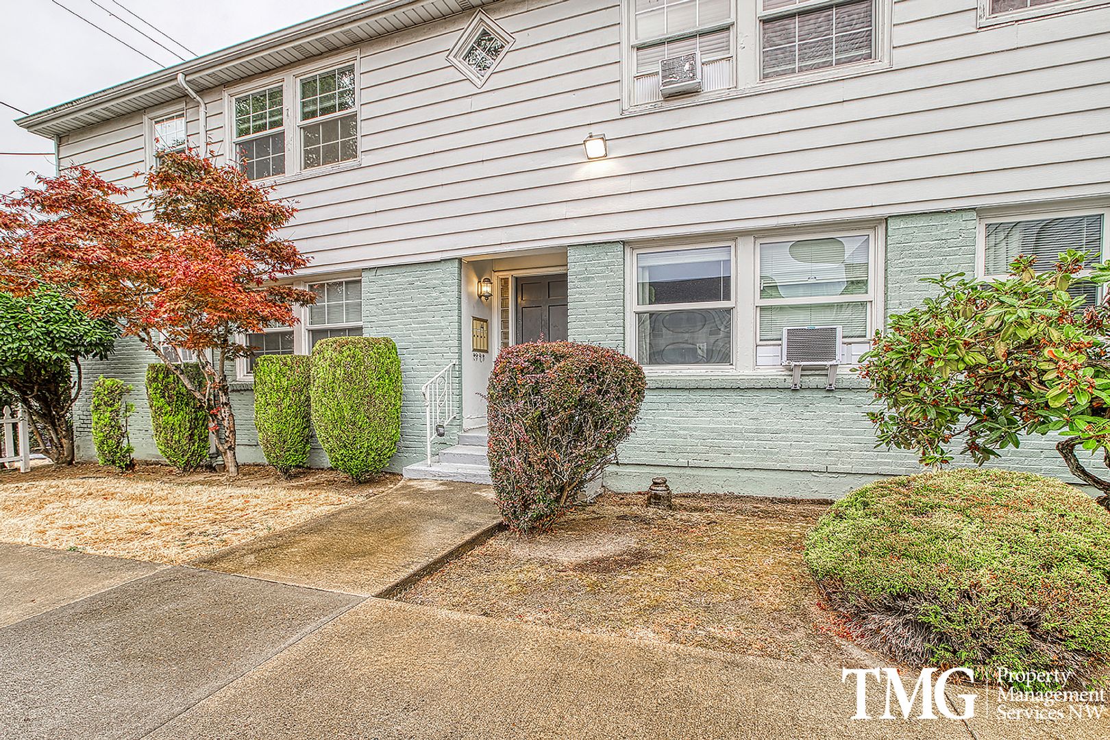 Portland Apartment: 5026 NE 31st Avenue