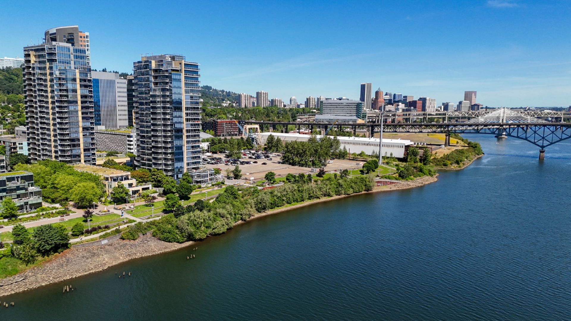 Portland Condo: 3570 S River Parkway #1107