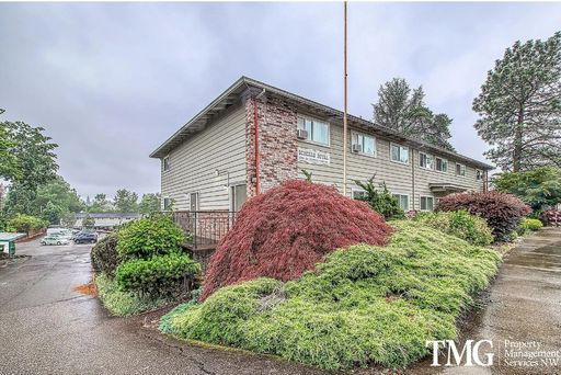 Portland Beauty - Renovated 3-Bedroom Charmer – photo 1