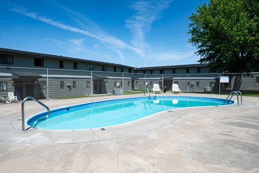 Townhouse Villas 2 BD 1 BA Spacious Home For Rent in Hermiston!