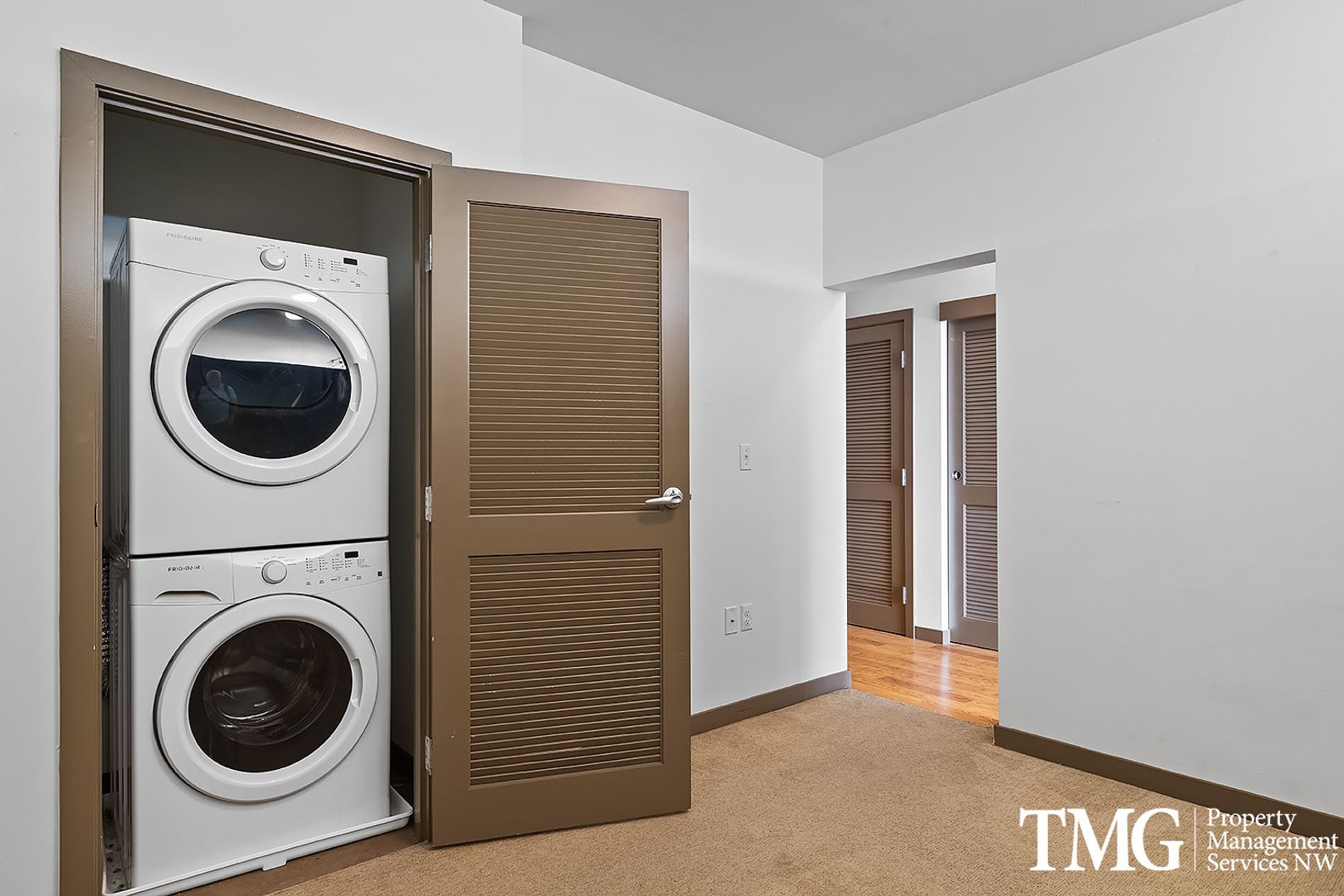 Laundry room at Corbett Heights (2 of 2)