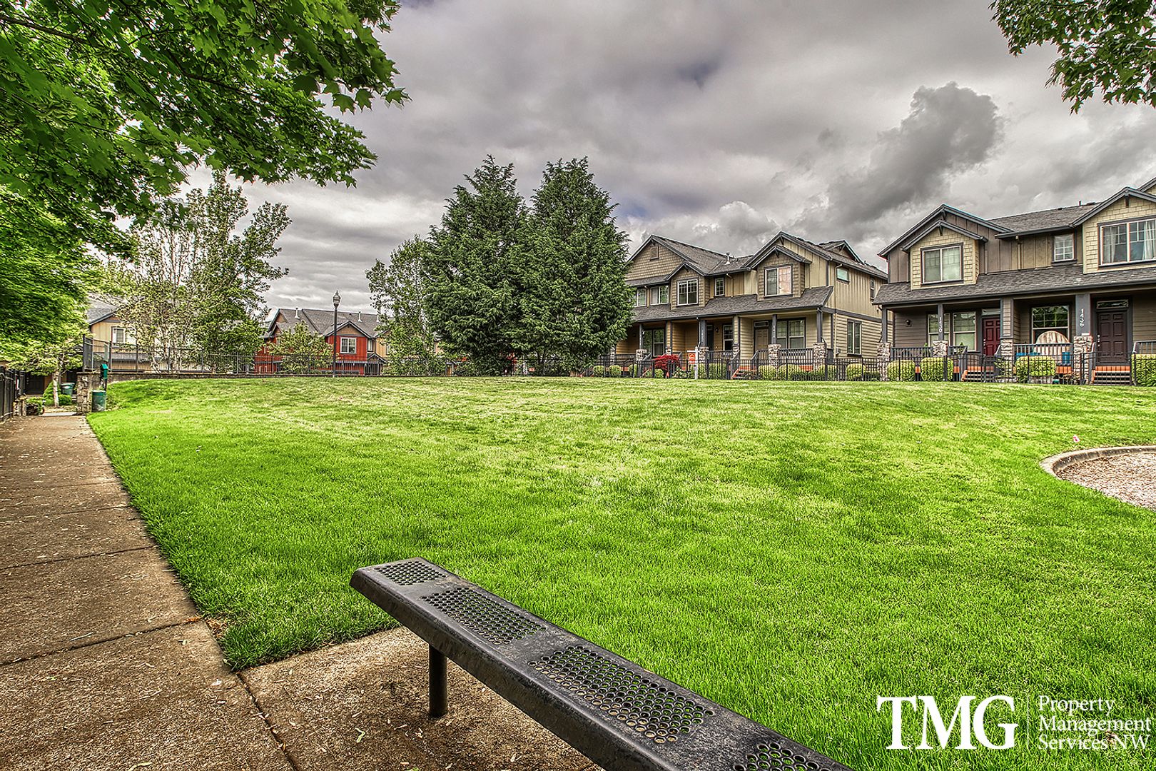 Hillsboro Townhome: 1420 NE Edgefield St