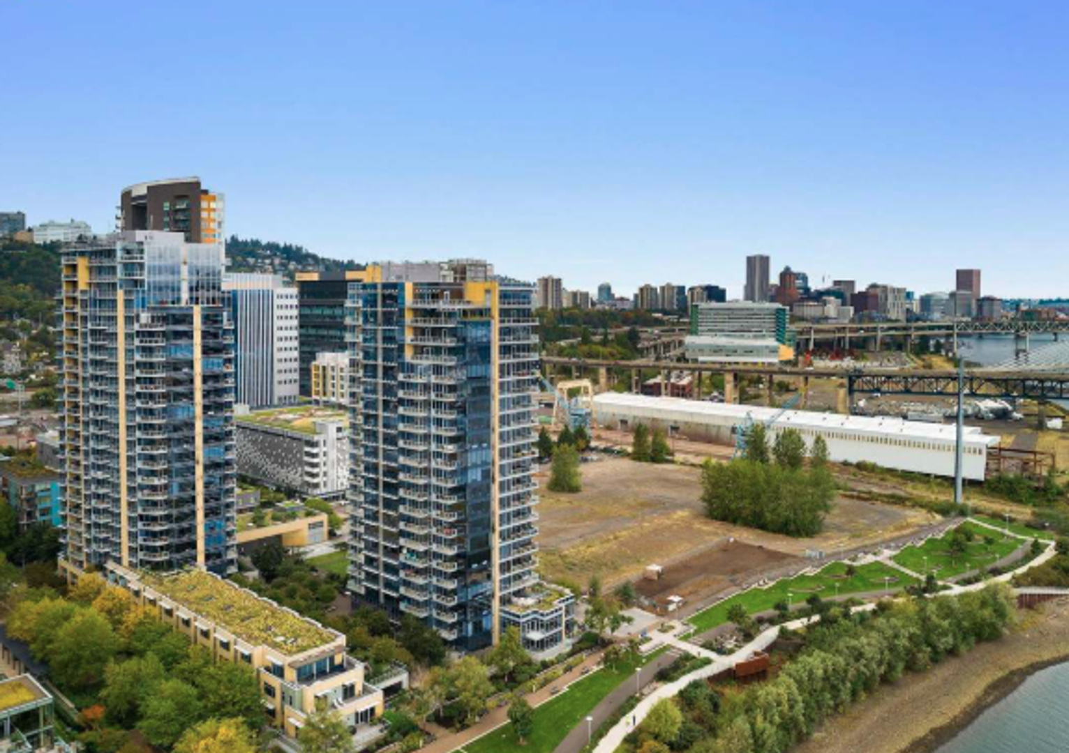 Portland Condo: 3570 S River Parkway #1107