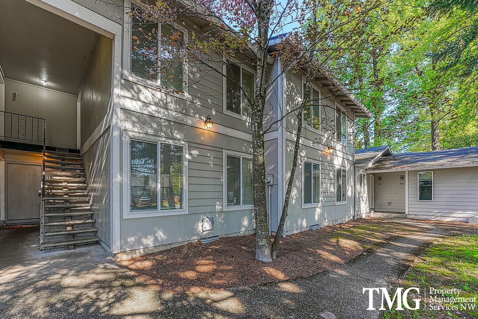 Fairview Apartment: 1559 NE 201st Avenue