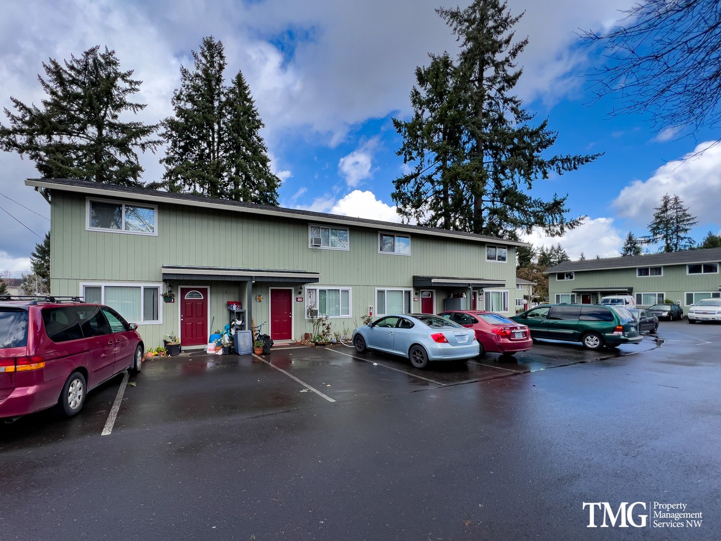 Canby Apartment: 410-470 S Knott St.