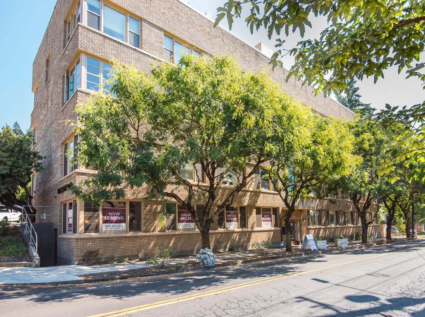 1020 SE 60th Ave - 104, Portland, OR 97215