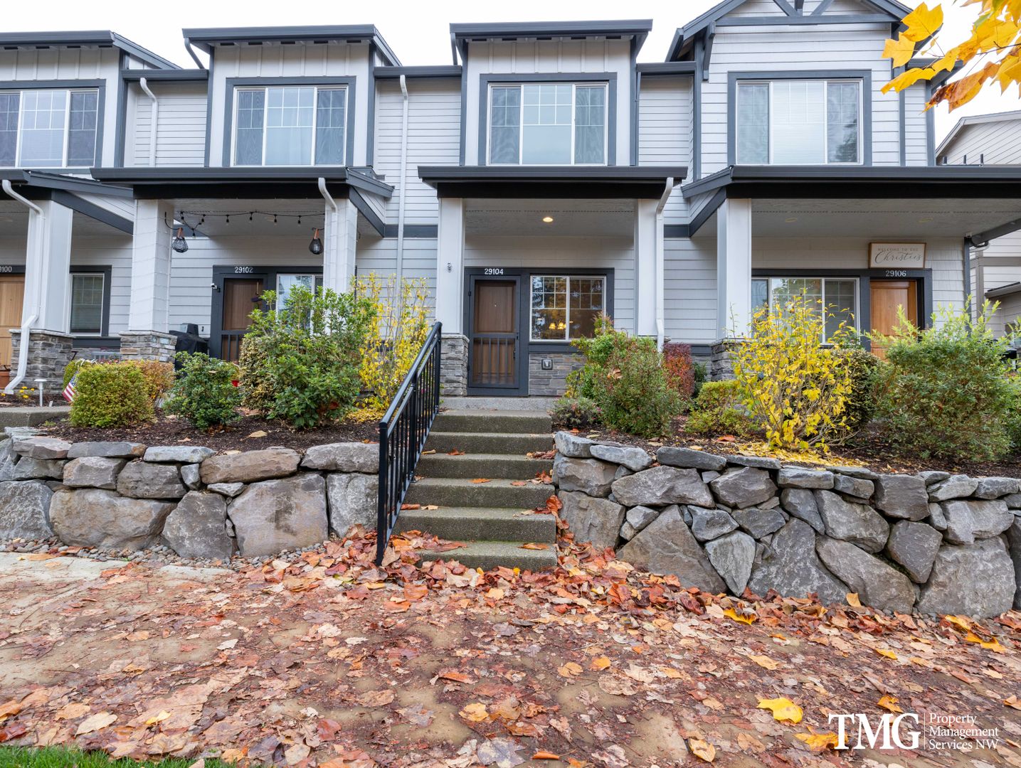 Wilsonville Townhome: 29104 SW Costa Circle W