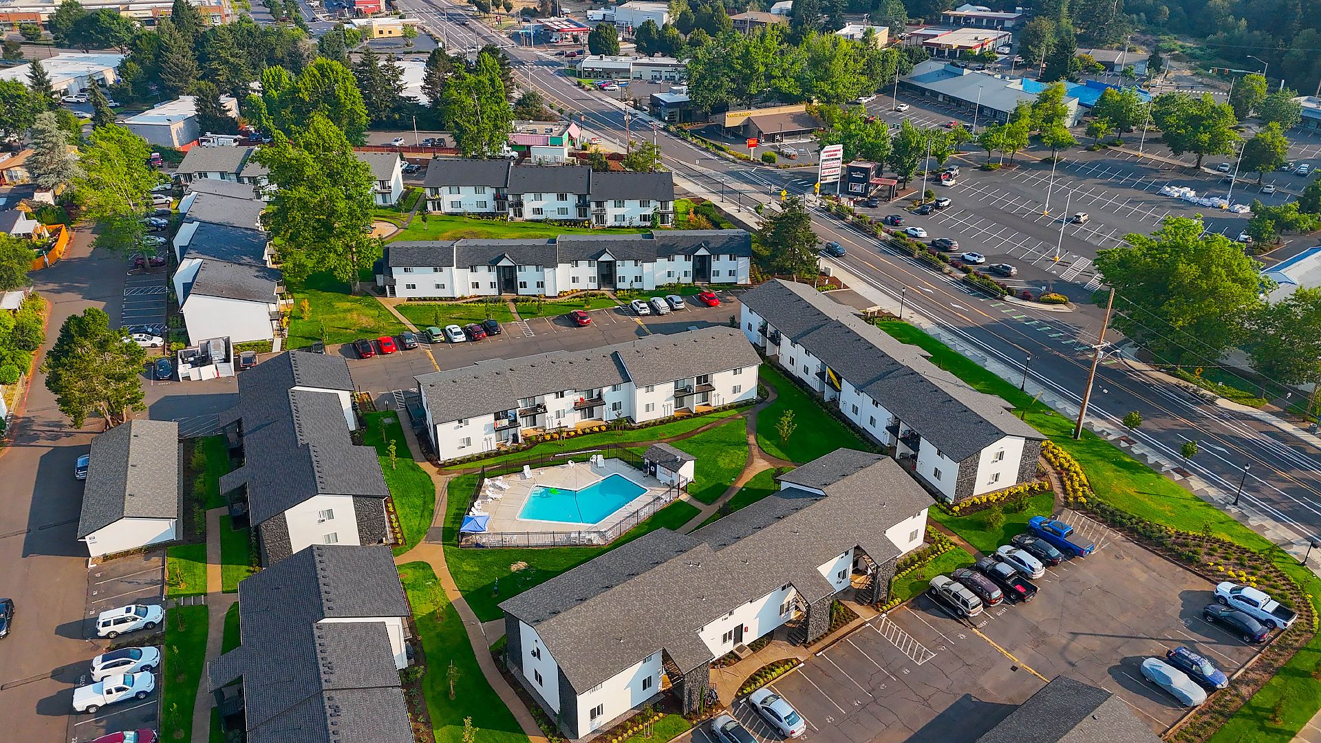 Mountain View Apartments 2 of 12