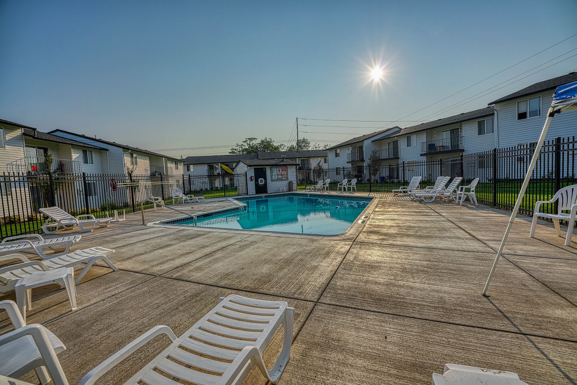 Pool at Mountain View Apartments (4 of 7)