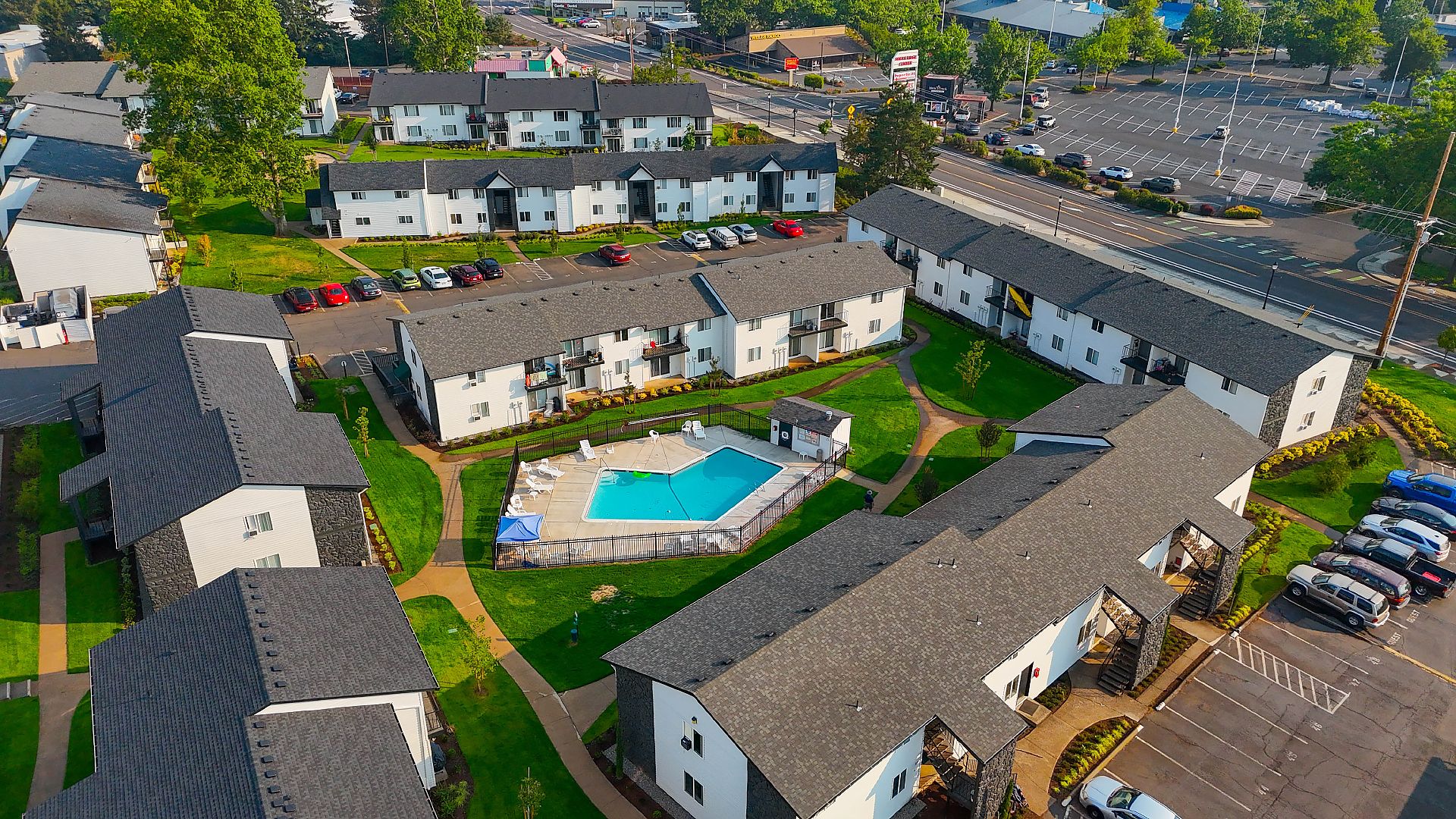 Mountain View Apartments 1 of 12