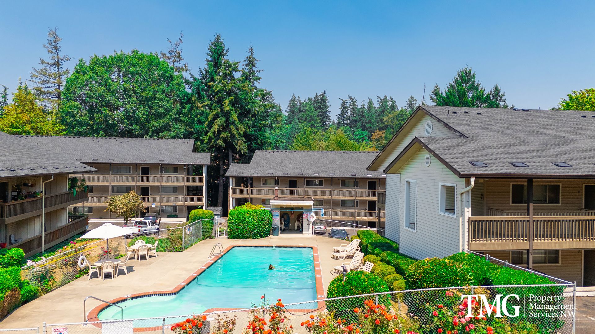 Portland Apartment: 4929 SW Scholls Ferry Rd