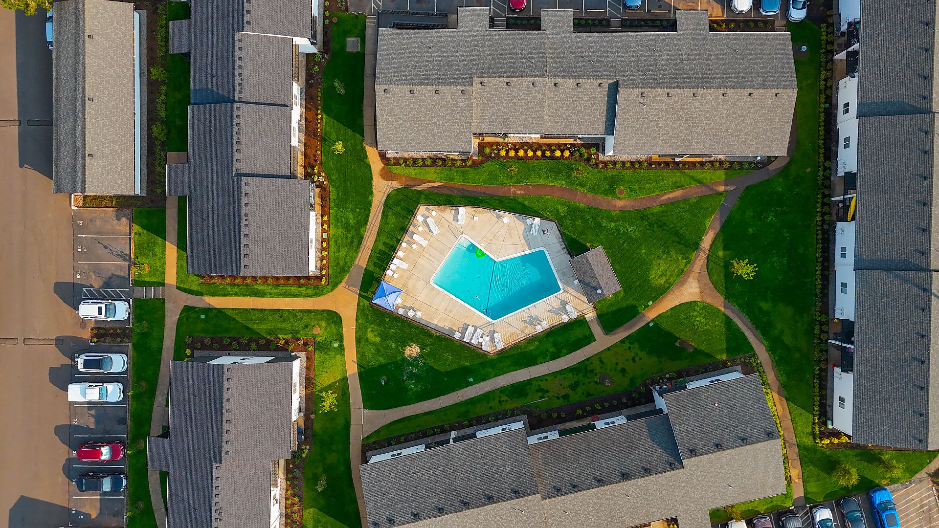 Mountain View Apartments 4 of 12