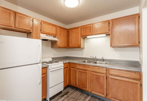 Convenience, Charm & Location – photo 1