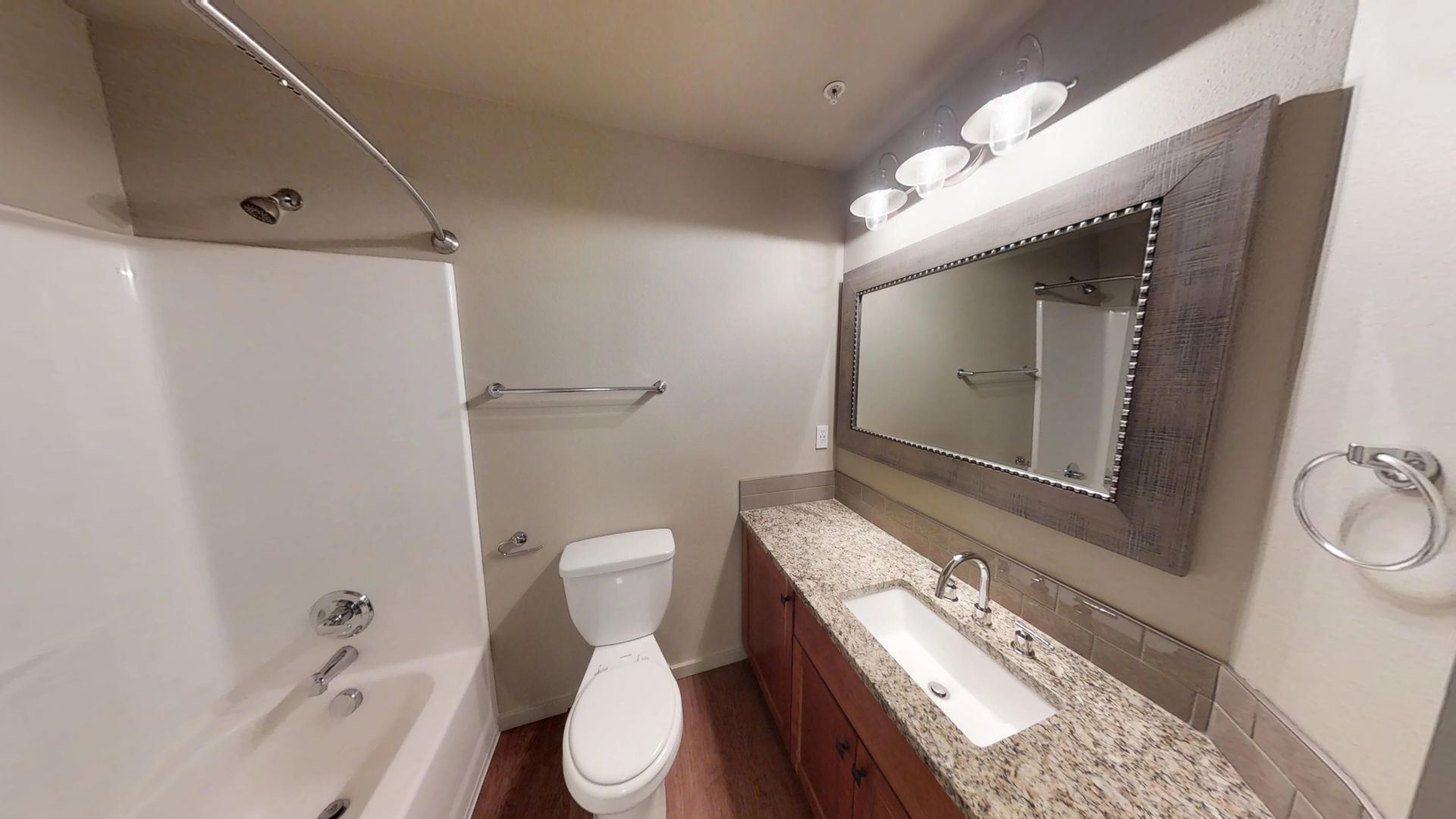 One Lake Place (OLP) 6 of 22