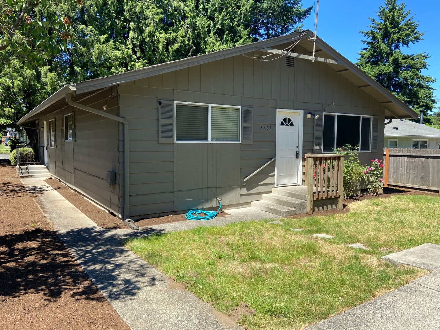 Vancouver House: 2204 E 35th Street