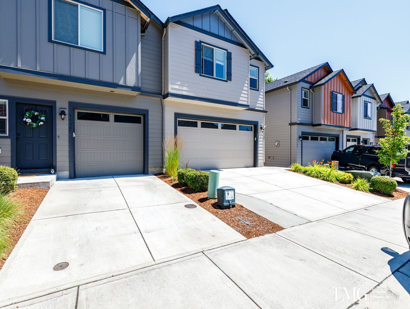 Vancouver House: 11311 NE 14th Ct