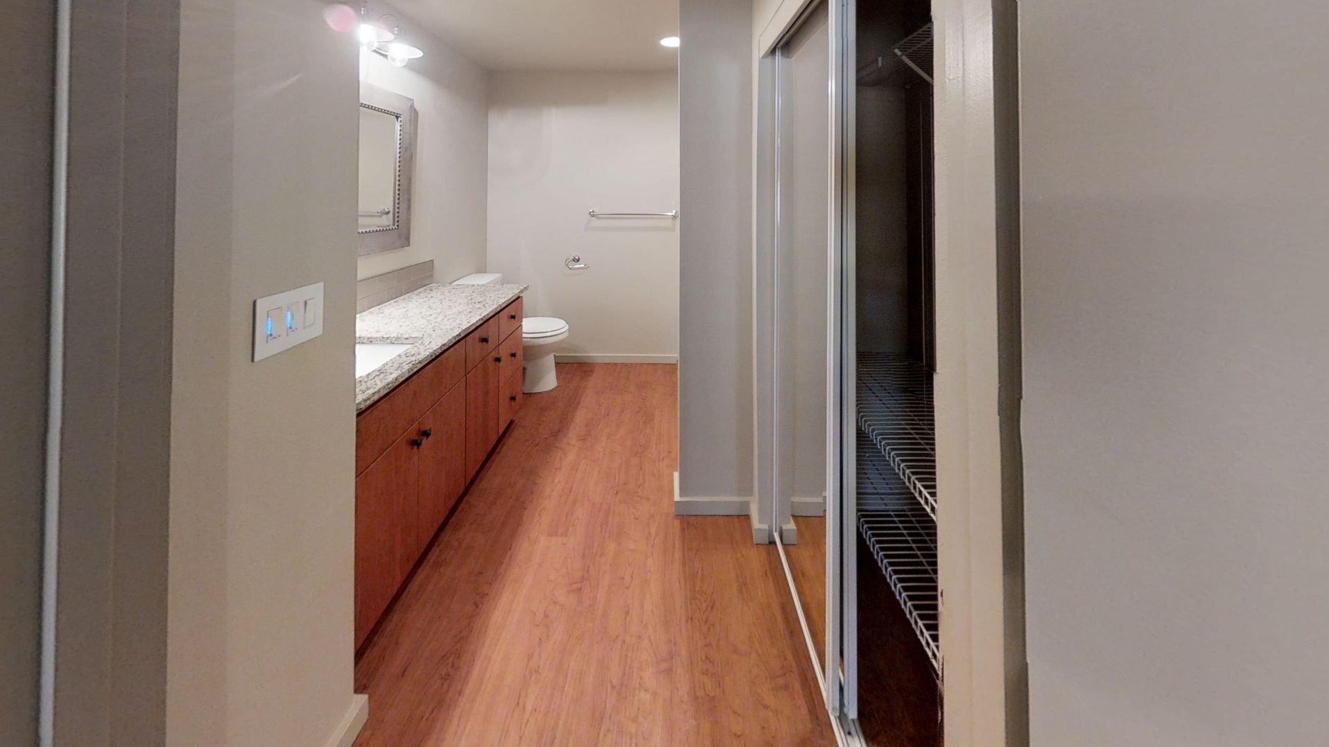 One Lake Place (OLP) 8 of 22