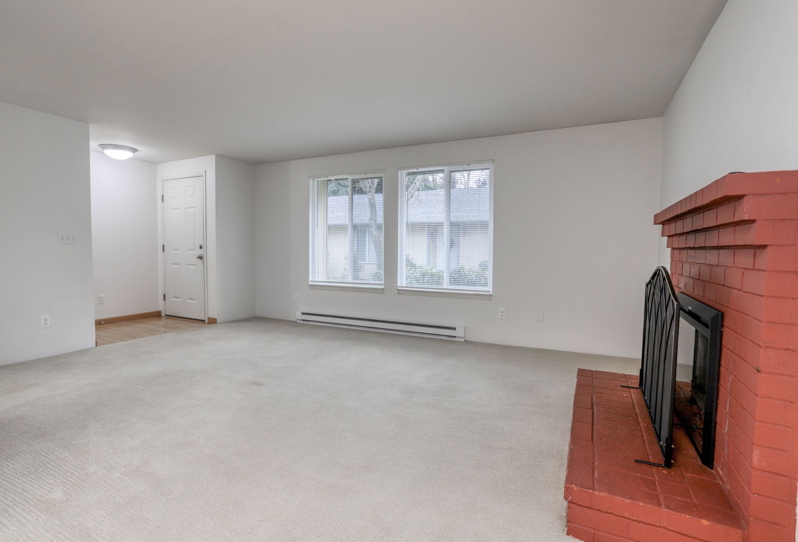 Vancouver Condo: 3903 E. 18th Street Unit 5