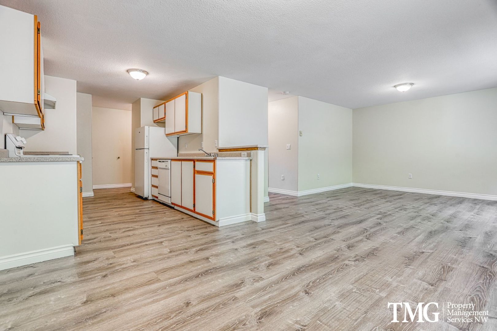 Camas Apartment: 2615 NE 3rd Avenue