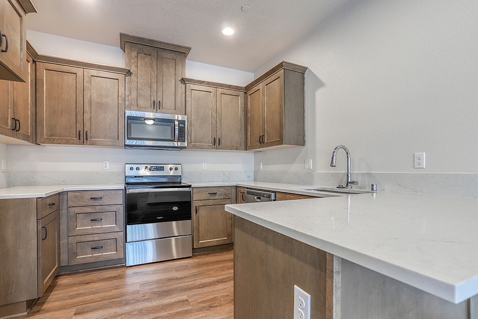 Washougal House: 3381 Lewis Lane