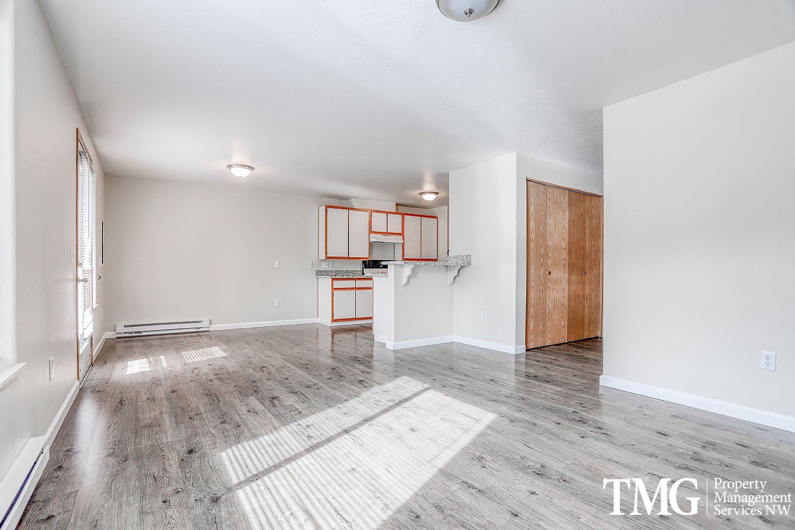 Third Avenue Apartments 7 of 22
