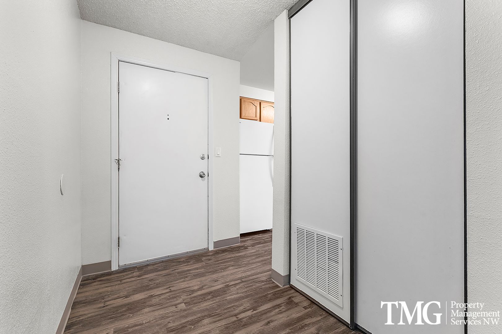 Wendover Apartments 12 of 28