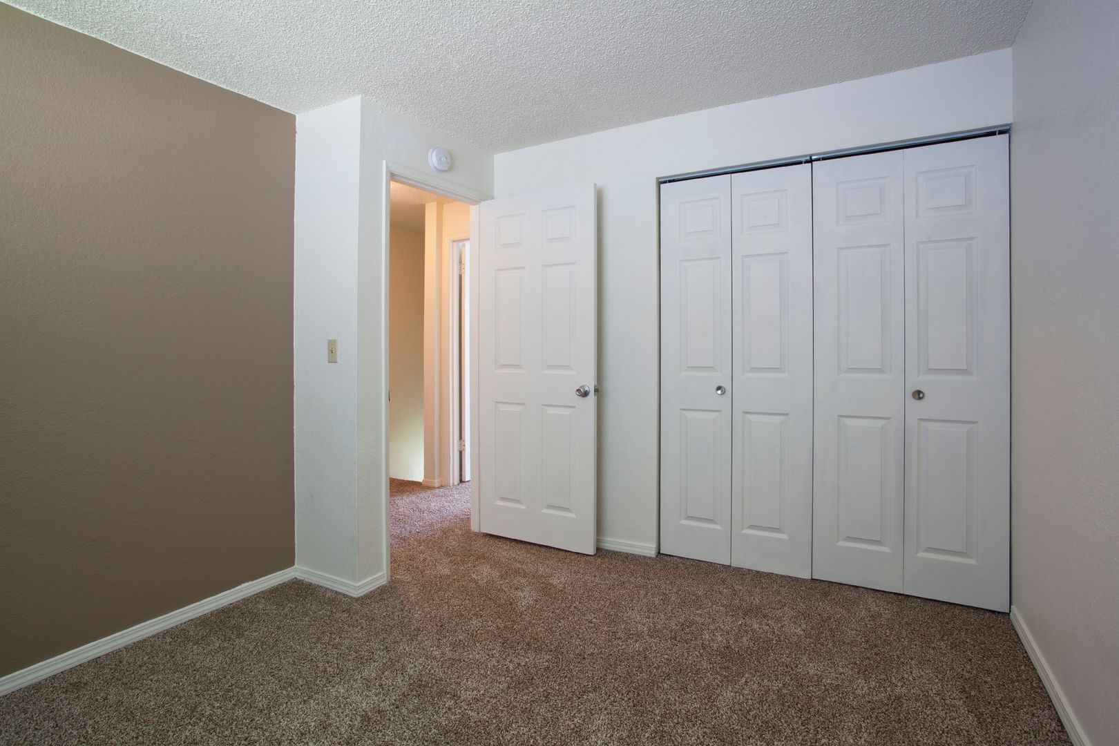 Aspen Hills Apartments 35 of 37