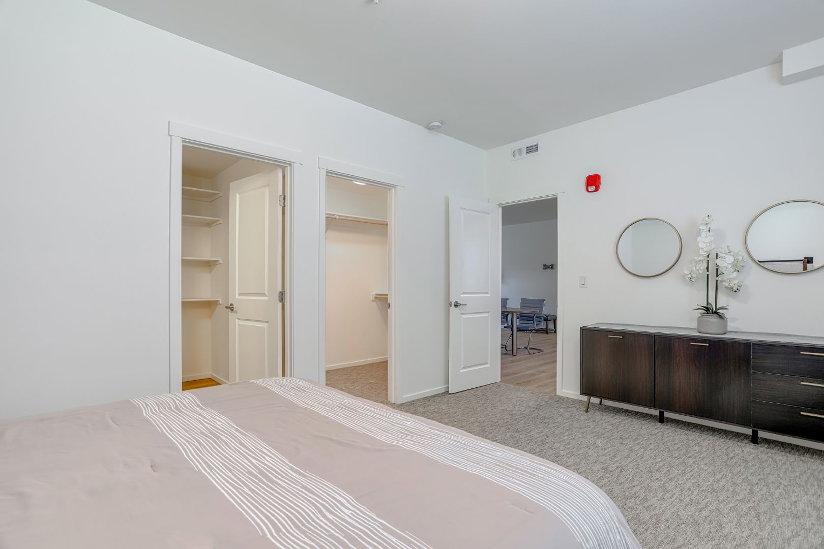 Ridgecrest Apartments 7 of 15