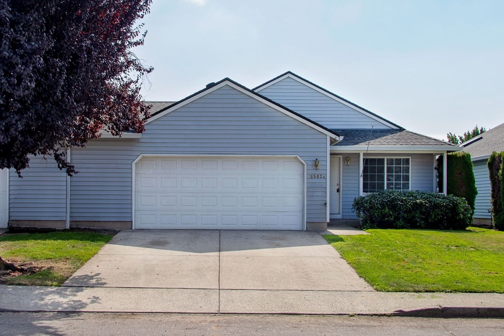 Vancouver Apartment: 16405 NE 9th Way #A-#B