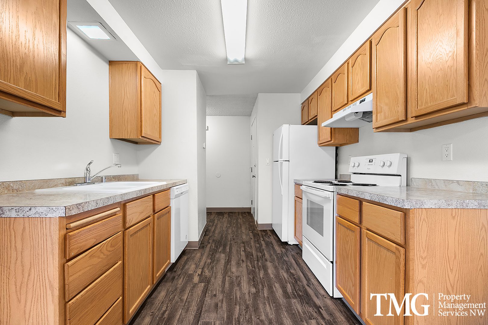 Wendover Apartments 3 of 28