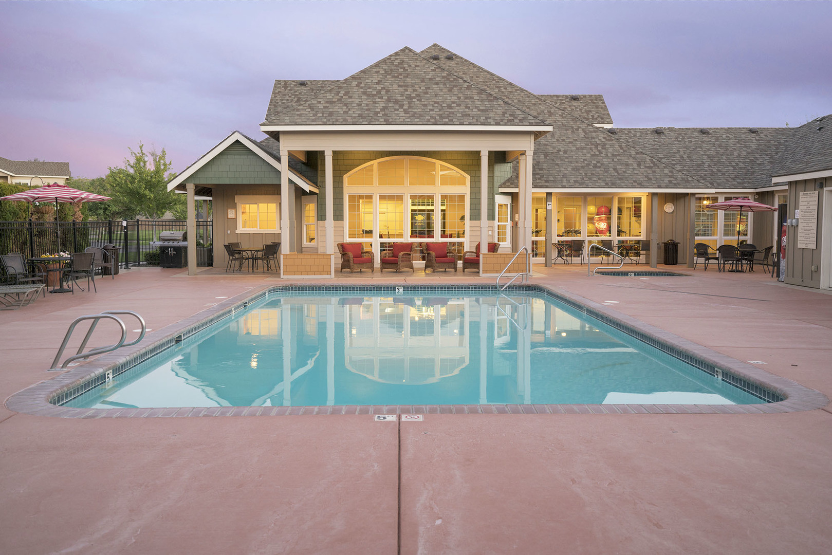 8180 W. 4th Avenue, Kennewick, WA 99336